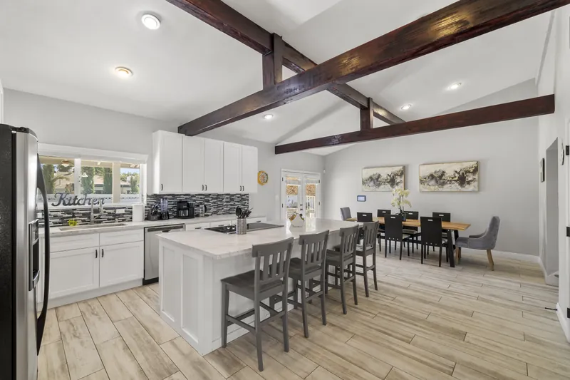 4 Bedroom Mansion w/ Amazing Backyard Pool! — photo 2 of 39