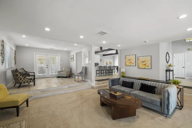 4 Bedroom Mansion w/ Amazing Backyard Pool! — photo 32 of 39