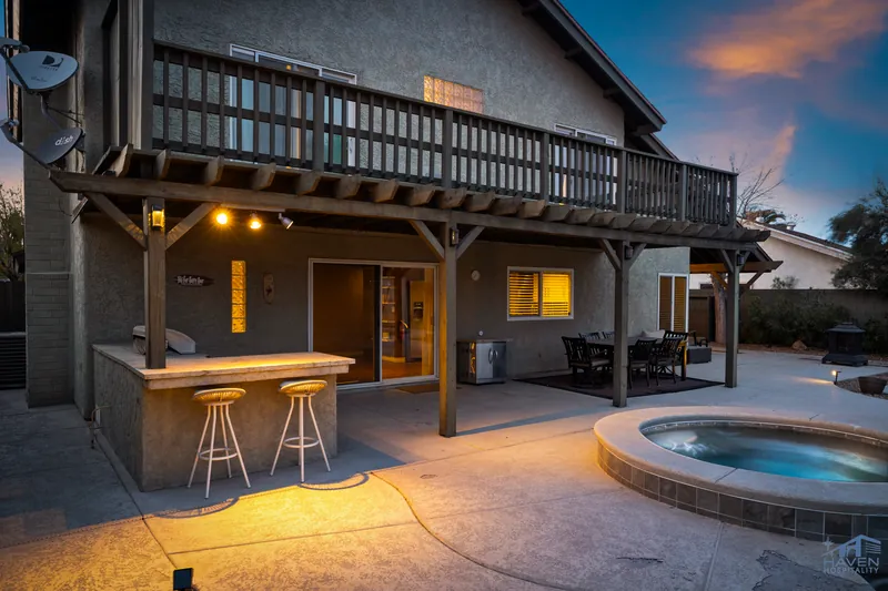 Cedar Dusk Lodge — photo 23 of 30
