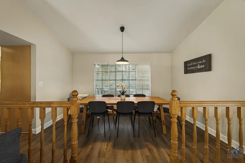 Desert Retreat — photo 22 of 26