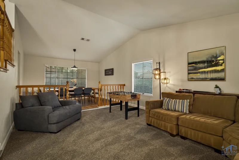 Desert Retreat — photo 21 of 26