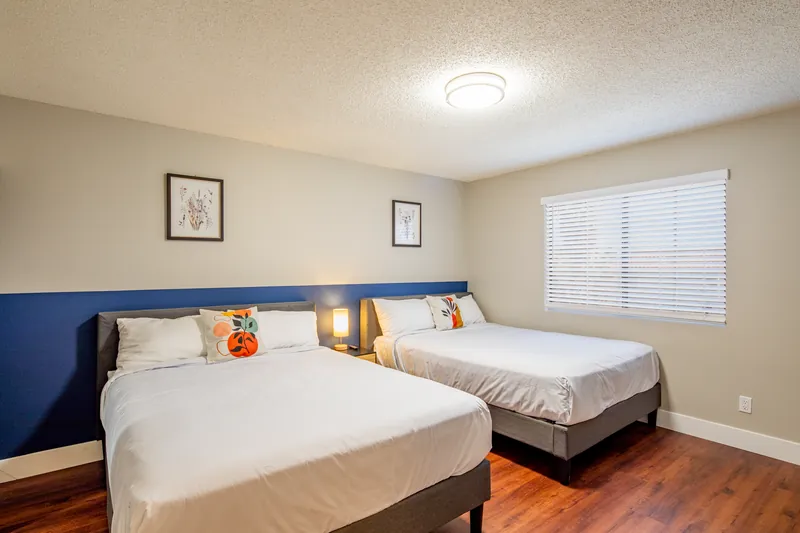 Lotuslaguna — photo 17 of 36