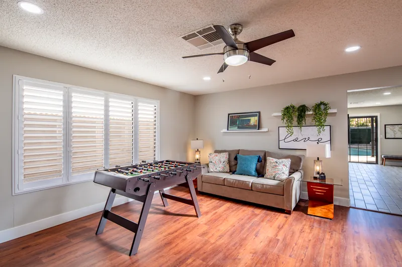 Lotuslaguna — photo 32 of 36