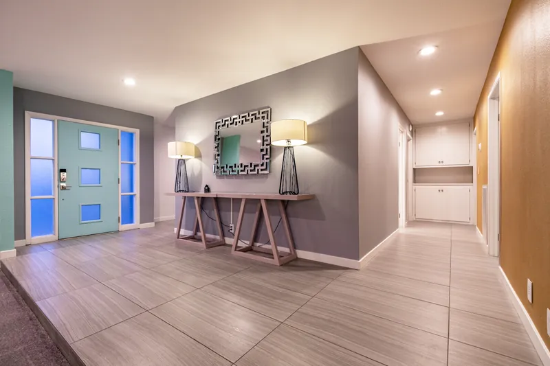 Mid-Mod Joy — photo 8 of 35