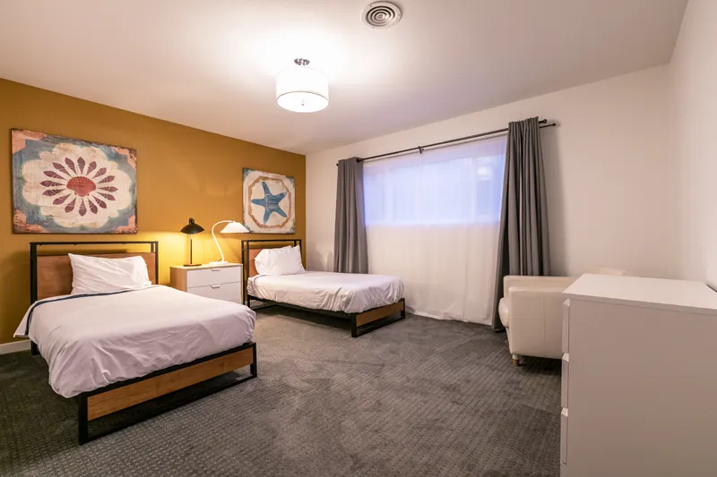 Mid-Mod Joy — photo 31 of 35