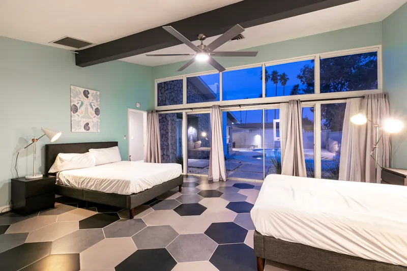 Mid-Mod Joy — photo 24 of 35