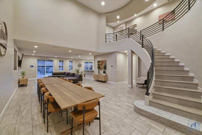 North Vegas Estate — photo 33 of 40