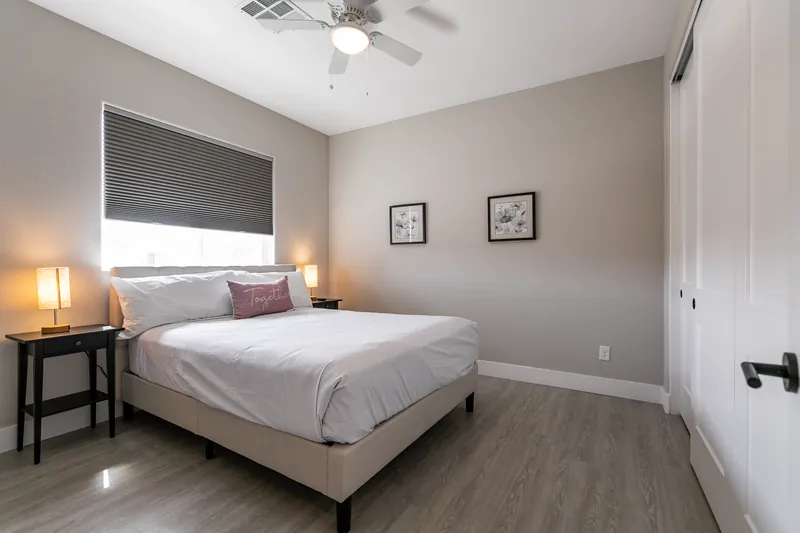 North Vegas Estate — photo 20 of 40