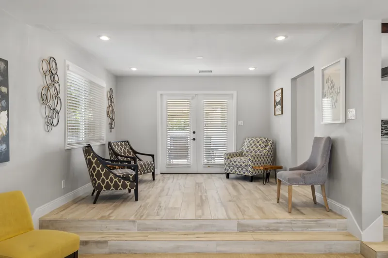 The Neon Palm — Las Vegas vacation rental