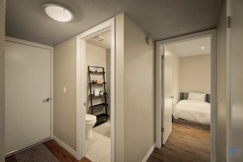 Rustic Retreat — photo 29 of 30