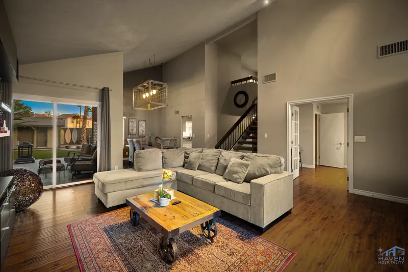 Rustic Retreat — photo 25 of 30