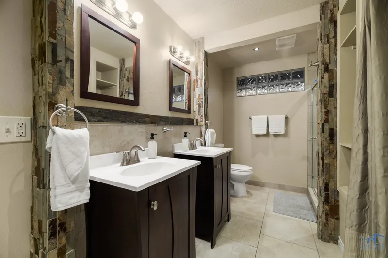 Rustic Retreat — photo 13 of 30