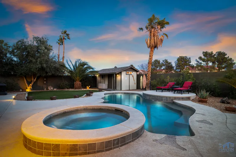 Rustic Retreat — photo 17 of 30