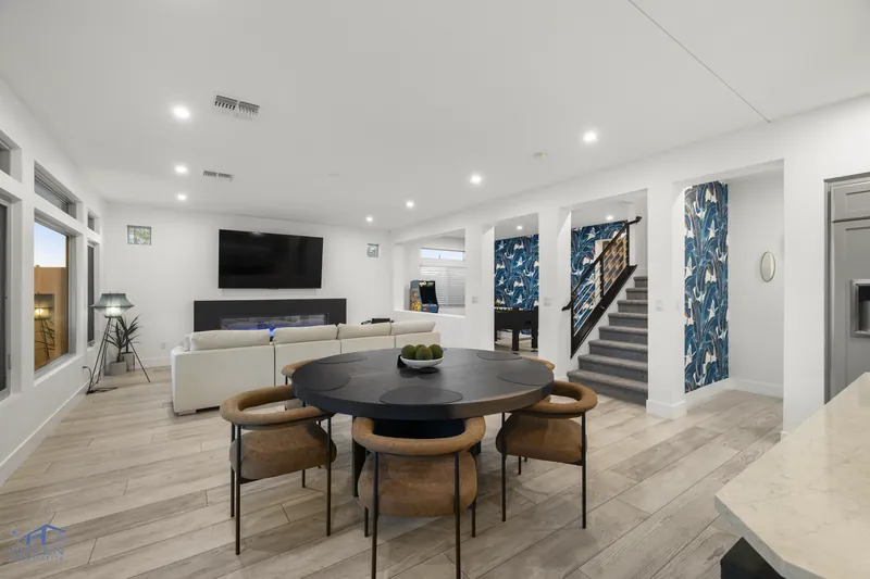 Sage and Stone — photo 13 of 54