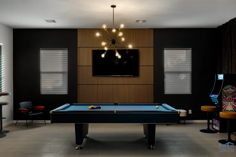 Silveradoluxe — photo 23 of 46