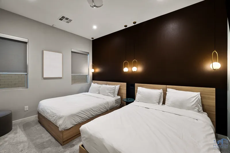 Silveradoluxe — photo 20 of 46