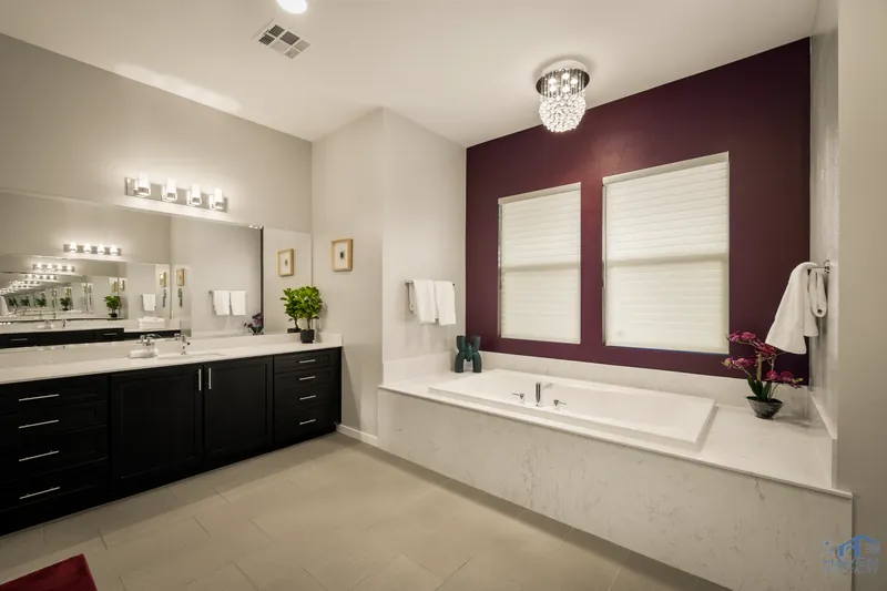 Silveradoluxe — photo 4 of 46