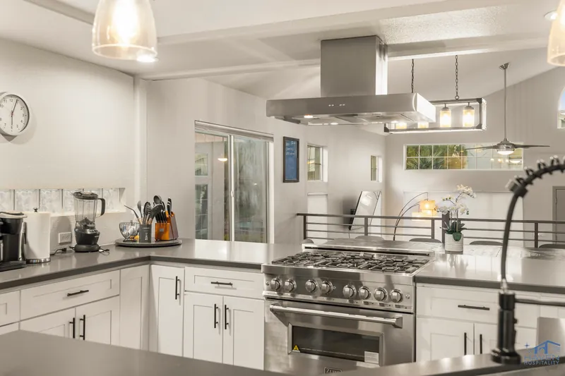 Stella Ridge — photo 6 of 61