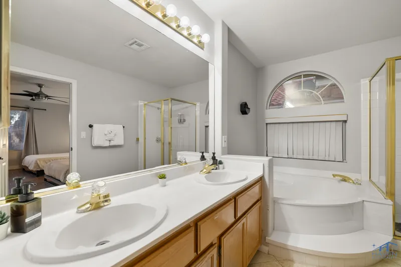 Stella Ridge — photo 36 of 61