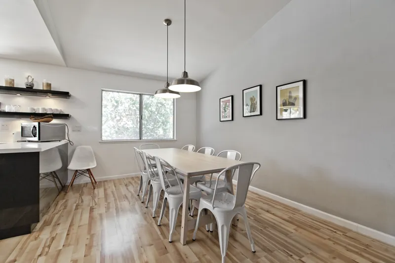 The Outback Modern — photo 5 of 19