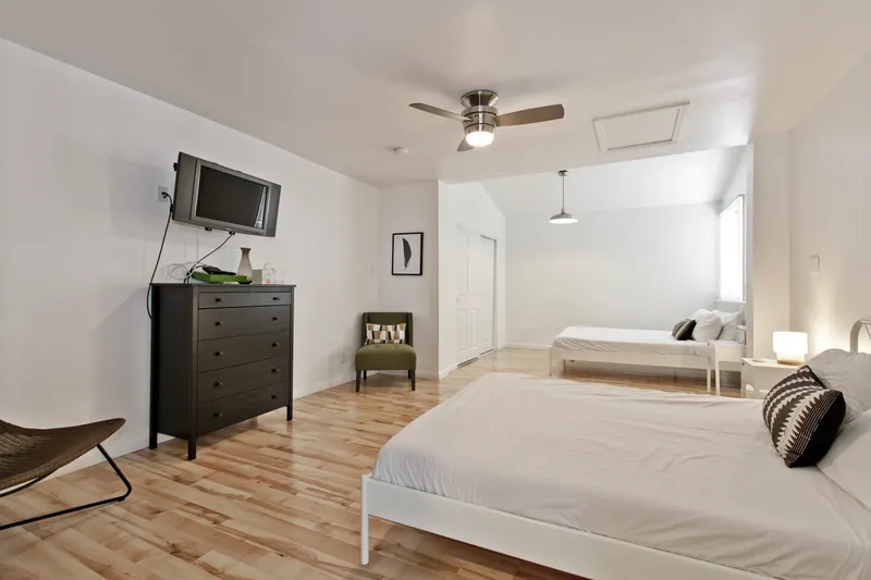 The Outback Modern — photo 12 of 19